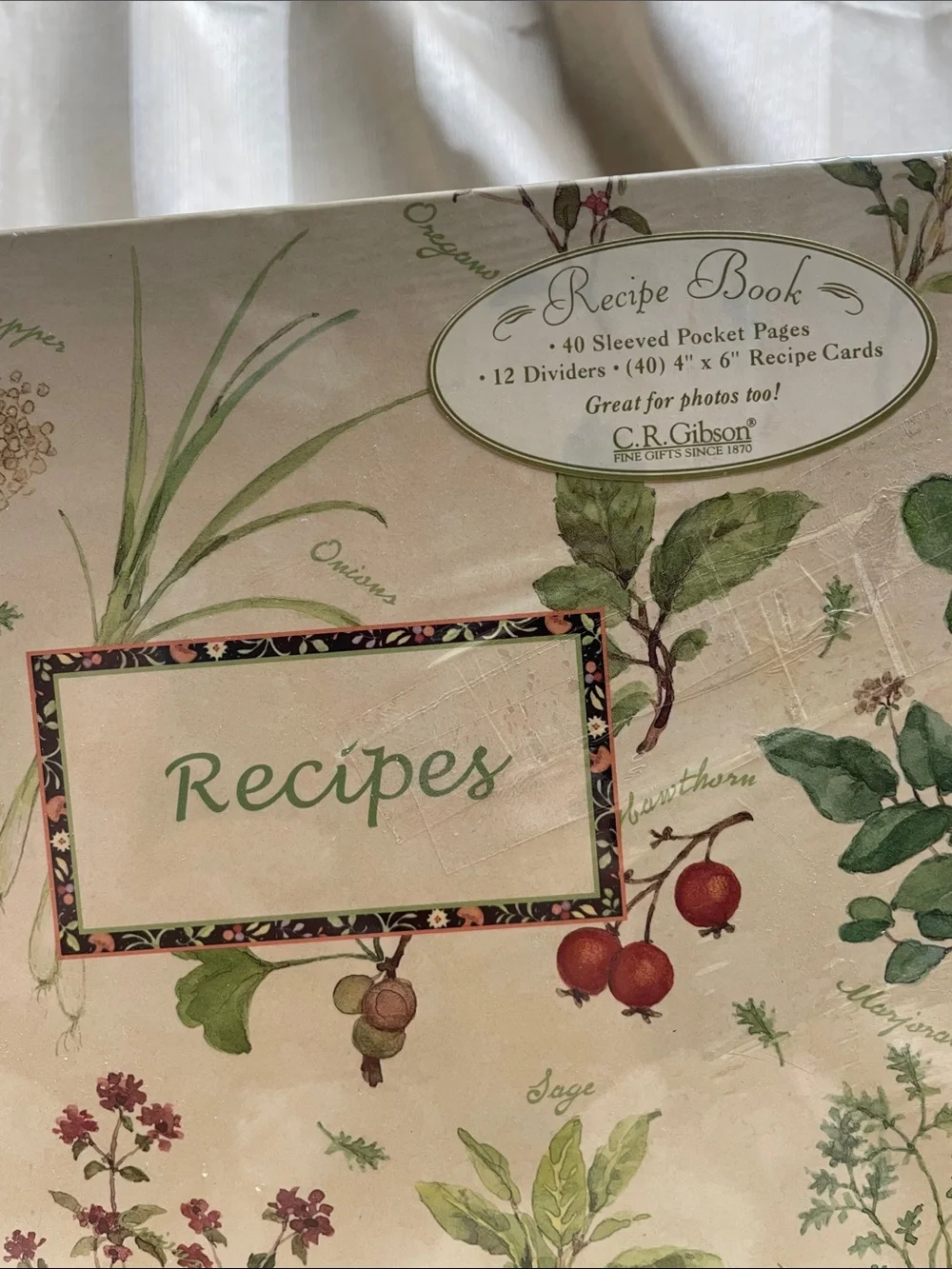 Gibson Botanical Recipe Organizer in Cream and Green NWT